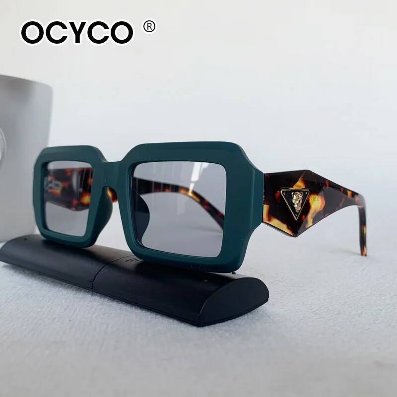 Lunettes de soleil carrées de  - Luxury Lifestyle Men avis et prix